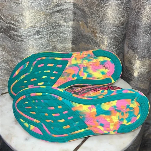 ASICS women’s Noosa Tri 13 Bright Neon Yellow Multicolor Running Shoes - Picture 5 of 10